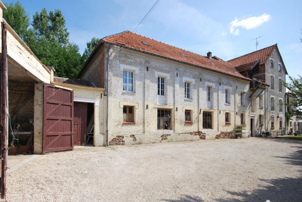 Le Moulin Du Soudet Villa Pernois Bagian luar foto